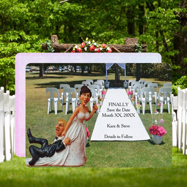 Save The Date Enfin enregistrer la date Fun Couple Brown Blond C (Finally Save the Date Fun Couple Brown Blond Card)