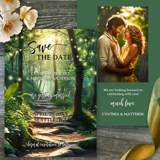 Save The Date Lumières à chaînes de forêt enchantées Enregistrer (Enchanted forest Save the Date card featuring a sunlit path in a forest with sparkling string lights)