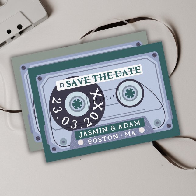 Save The Date Mariage sur cassette audio vert émeraude rétro (Créateur téléchargé)