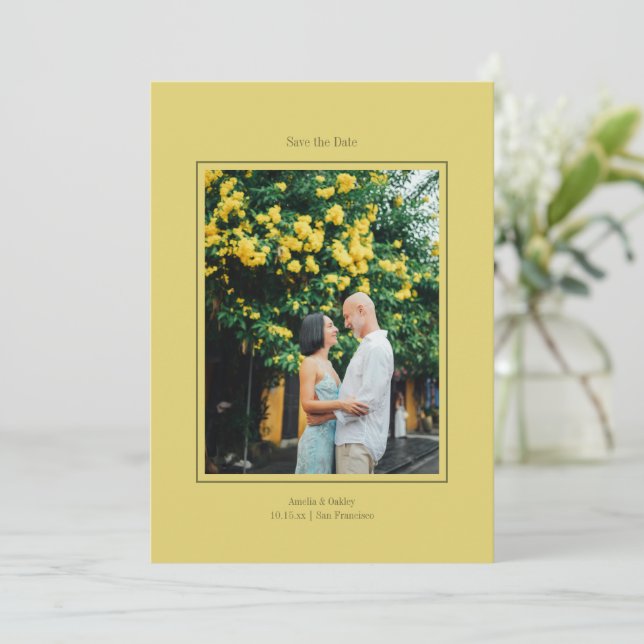 Save The Date Minimalist Yellow Elegant Wedding Custom Photo (Debout devant)
