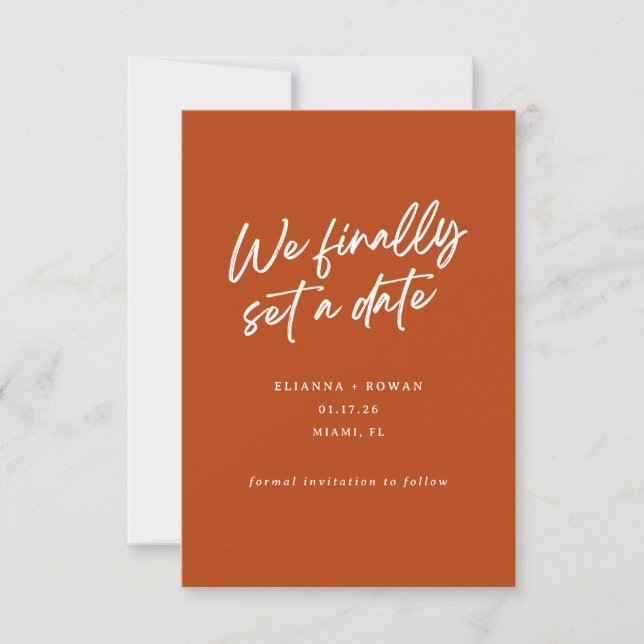 Save The Date Modern Simple Nous avons enfin mis un Mariage date (Devant)