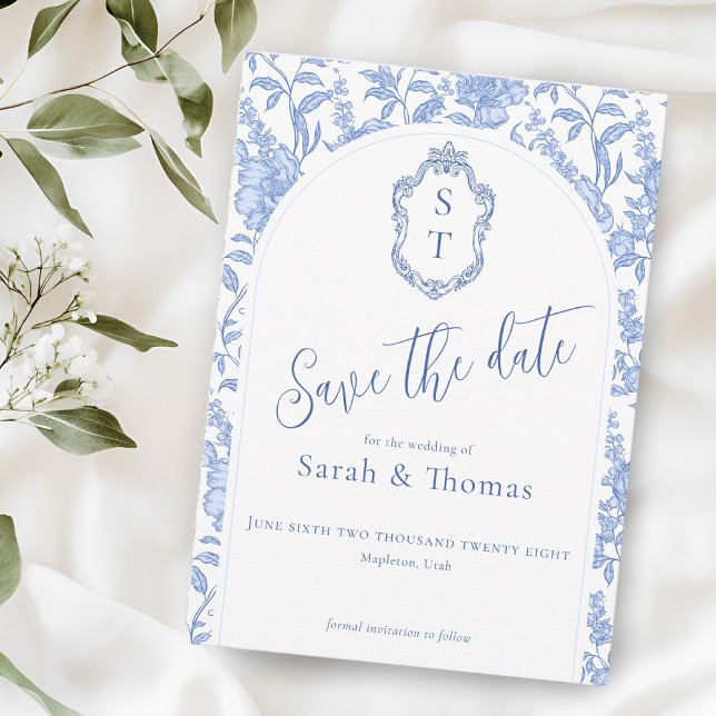 Save The Date Monogramme de blason Delft Bleu Floral Script (Créateur téléchargé)