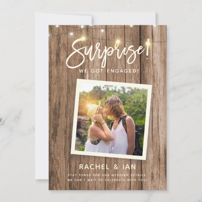 Save The Date Photo Fiançailles de surprise Rustique moderne (Devant)