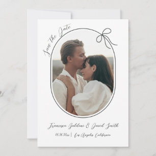 Save The Date Photo ovale avec une fine bordure et un arc minima