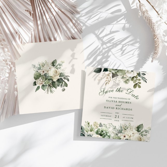 Save The Date Sage Green et Fleur sauvage ivoire Enregistrer la  (Sage Green and Ivory Wildflower Save the Date Card on a sunny white table.)