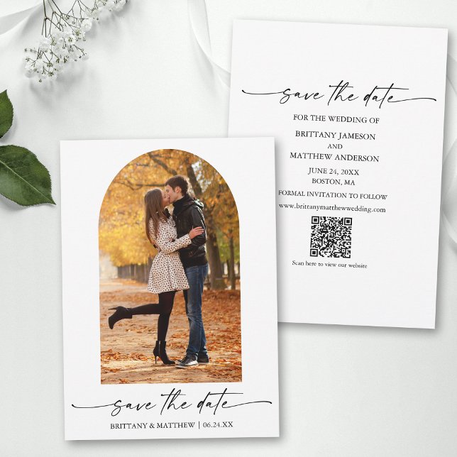 Save The Date Script minimaliste moderne d'encre Code QR Arche p (Add your wedding website or social media web address to the QR Scan Code.)