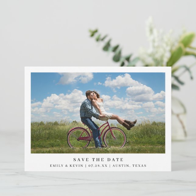 Save The Date Simple noir blanc minimaliste photo Mariage modern (Debout devant)