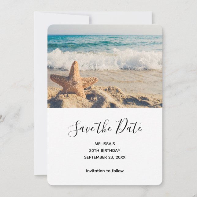 Save The Date Starfish sur une plage de sable Photo (Devant)