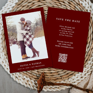 Save The Date Texte et photo élégants en rouge foncé   Code QR M
