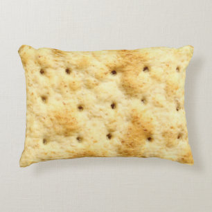 Savoury biscuit accent pillow