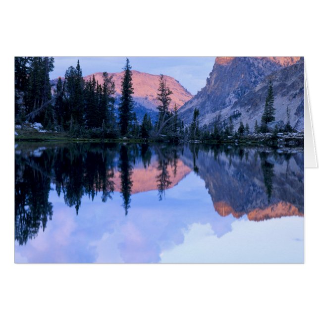 Sawtooth Wilderness, Idaho. États-Unis Cumulus (Devant horizontal)