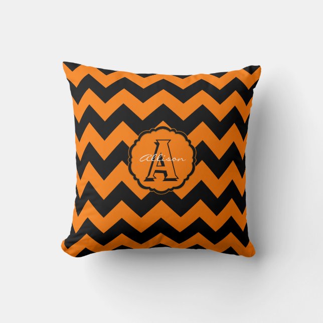SC Monogram Chevron, Coussin Carré Orange-BLack (Recto)