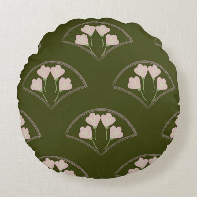 "Scallop Garden" Round Pillow (Front)