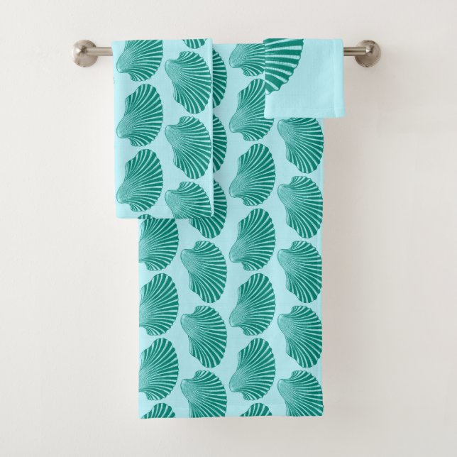 Scallop Shell Block Print, Turquoise and Aqua Bath Towel Set (Insitu)