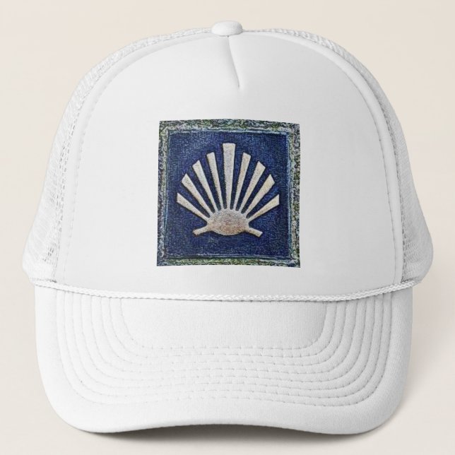 Scallop shell Camino de santiago Trucker Hat (Front)