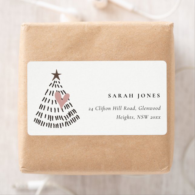 Scandi Minimal Blush Heart Christmas Tree Address (En situation)