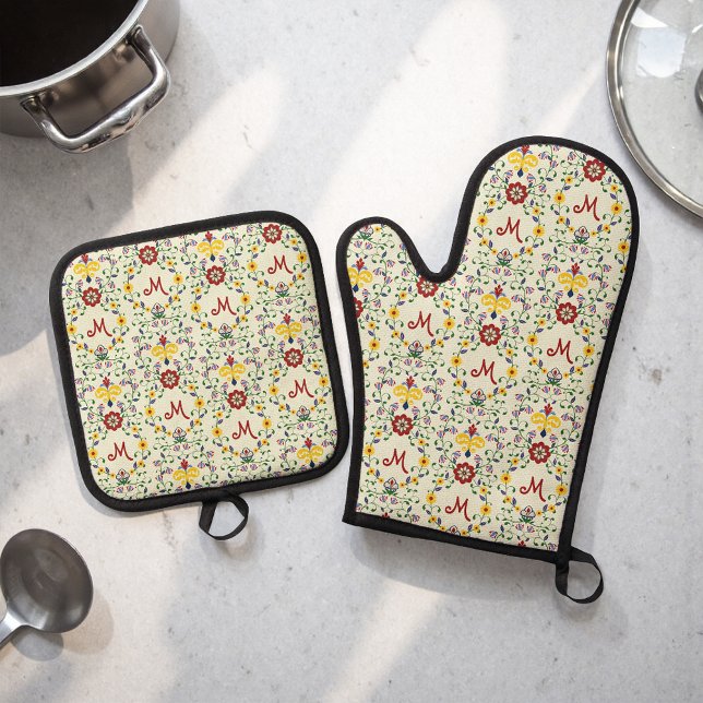 Scandinavian Rosemaling Monogram Pattern Nordic Oven Mitt & Pot Holder Set (Creator Uploaded)