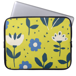 Scandinavian style, floral seamless pattern. laptop sleeve