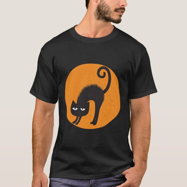 scared cat T-Shirt (Front)