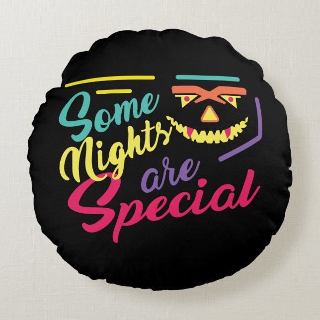 Scary face fun filled shiny halloween design round pillow (Front)