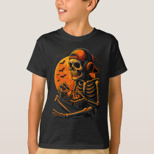 Scary Gamer Halloween Creepy Skeleton Playing Vide T-Shirt