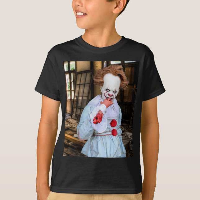 Scary Halloween. T-Shirt (Front)