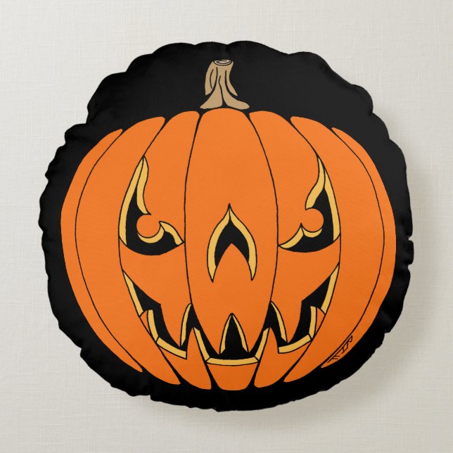 Scary Jack-o'-Lantern Halloween Design Round Pillow (Front)