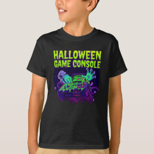 Scary Witch Hat and Bats Flying Halloween Style T-Shirt