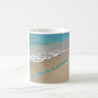 Scène d'amoureux de la plage sur un mug de Key Wes