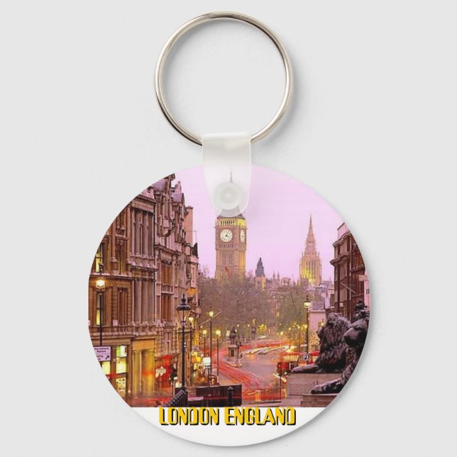 SCENE FROM LONDON ENGLAND (UK) KEYCHAIN (Front)