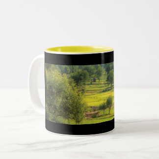 Scenic Green Valley Landscape Mug - Nature Coffee 