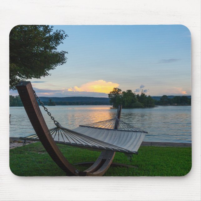 Scenic Hammock Mouse Pad (Front)