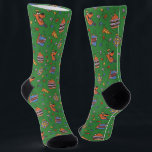 Scooby-Doo Holiday Snack Lights Pattern Socks<br><div class="desc">Keep the holidays festive with this fun Scooby Snacks and holiday lights pattern! Wrap your gifts with this fun design,  have parties on a table cloth,  or decorate with a throw pillow! Shop this graphic on even more customizable Zazzle gifts!</div>