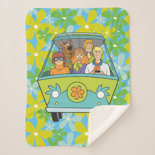 Scooby-Doo & The Gang Mystery Machine Sherpa Blanket (Front)
