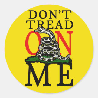 Scope Cap Sticker, Gadsden, Style 1 Classic Round Sticker