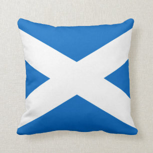 Scotland Bold Flag Graphic Throw Pillow