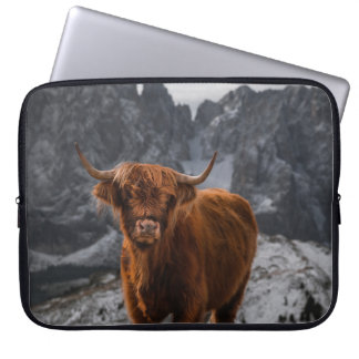 Scotland Cow Mountains: Nature Photography Laptop Sleeve