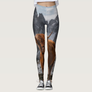 Scotland Cow Mountains: Nature Photography Leggings
