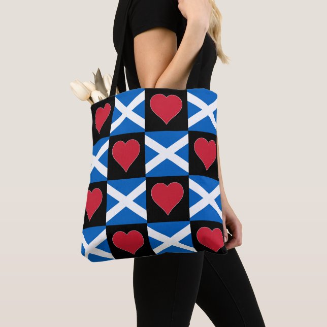 Scotland Flag Heart Pattern Patriotic Scottish Tote Bag (Close Up)