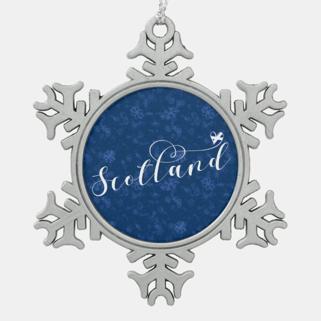 Scotland Flag in Heart, Scottish Saltire Snowflake Pewter Christmas Ornament (Front)