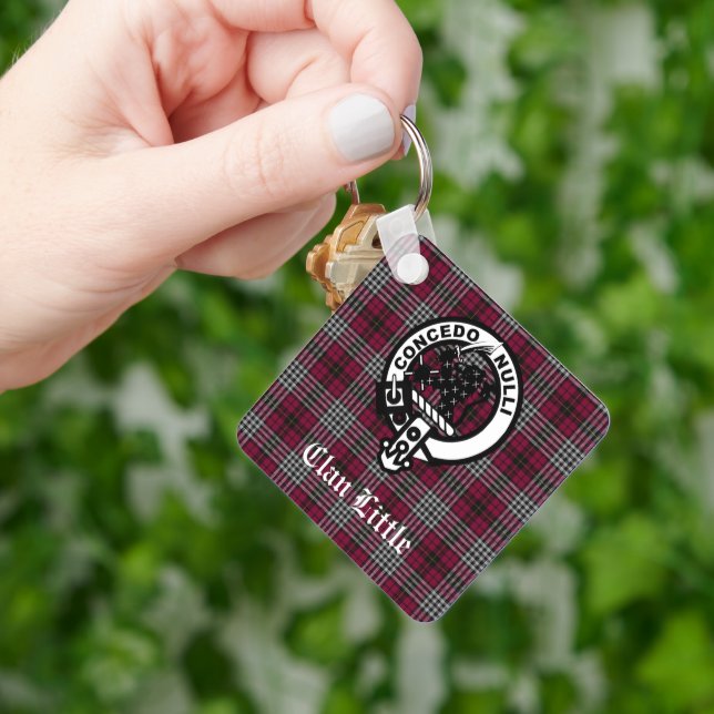 Scottish Clan Little Crest Badge and Tartan Custom Keychain (Hand)