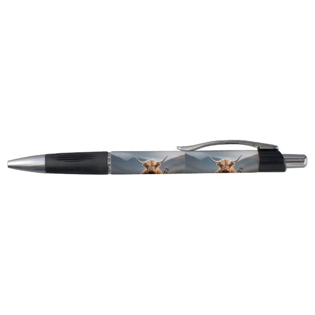 Scottish Highland Cow Bagpiper, Pen (Top)