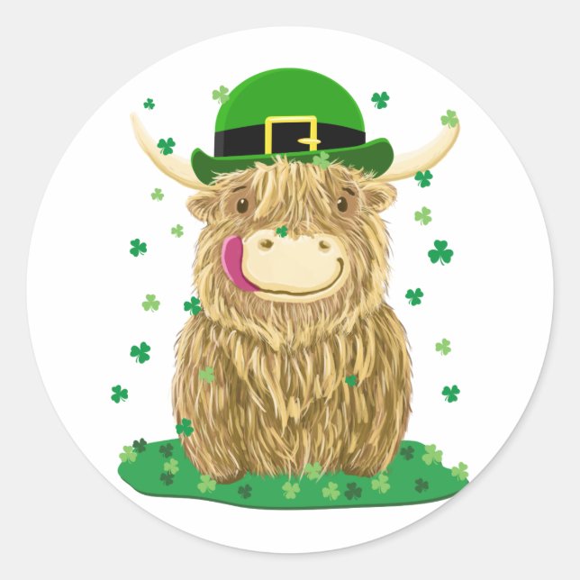 Scottish Highland Cow St Patrick's Day Shamrocks Classic Round Sticker (Front)