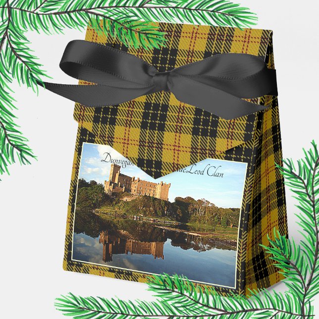Scottish MacLeod Clan Dunvegan Castle Favour Box (Creator Uploaded)