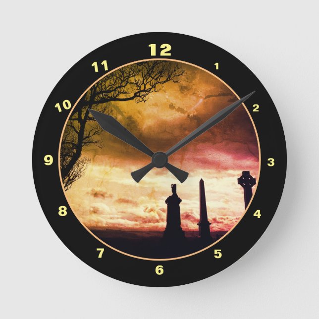 Scottish Magic Skies & Celtic Highlands / Scotland Round Clock (Front)