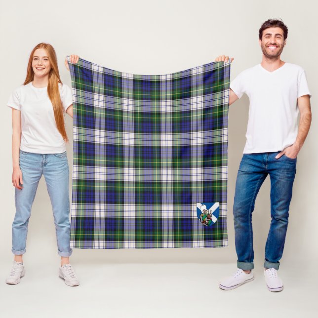 Scotts Gordon Dress Modern Tartan Plaid Fleece Blanket (In Situ)