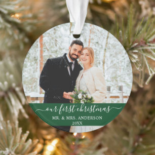 Script élégant Notre premier Noël Vert