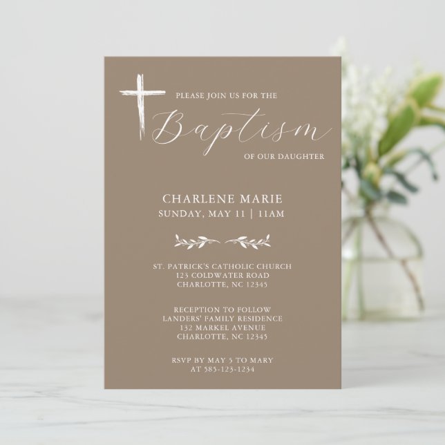 Script moderne élégant Beige Baptême Invitation (Debout devant)