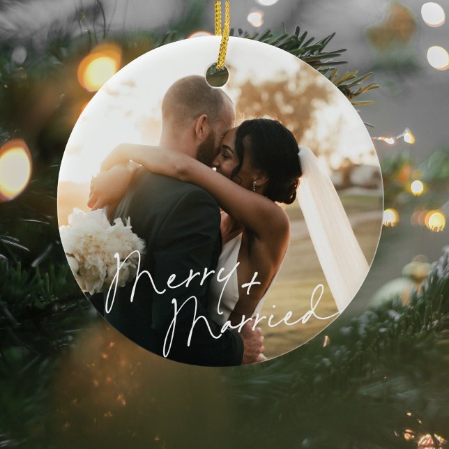 Script moderne Nouveau marié Premier ornement de N (Newly Wed Christmas Ornament)