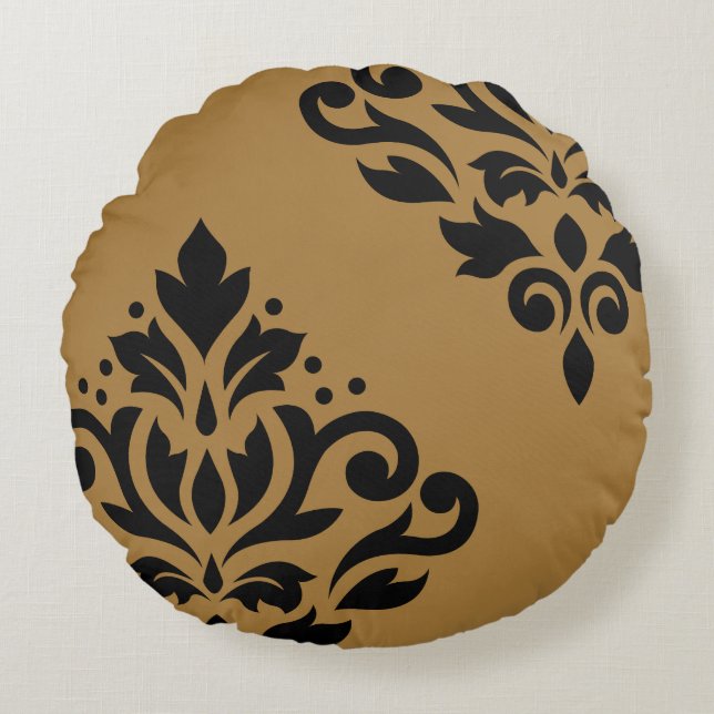 Scroll Damask Art I Black on Gold Round Pillow (Front)